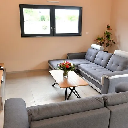 De Munt'z Spa, Sauna, Piscine, Proche De Colmar Muntzenheim